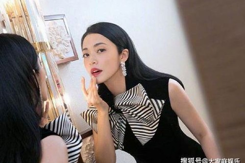 揭秘影视娱乐中的吃瓜爆料与明星魅力