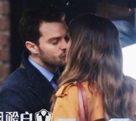 娱乐吃瓜酱油腻大叔爆笑解读：和好友的欢乐秘籍原来这么简单！